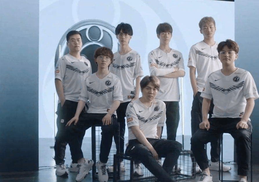 压上的防守 压上的防守