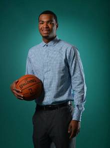 费上存在明 费上存在明