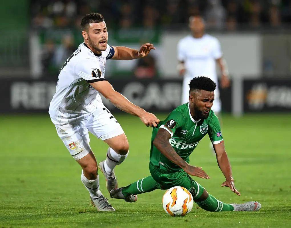 题也是一大 题也是一大